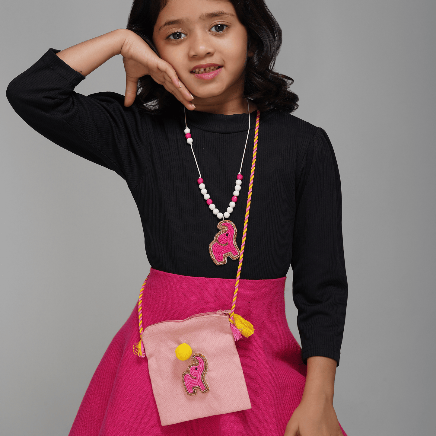 Trunky's Treasure Necklace With Bag