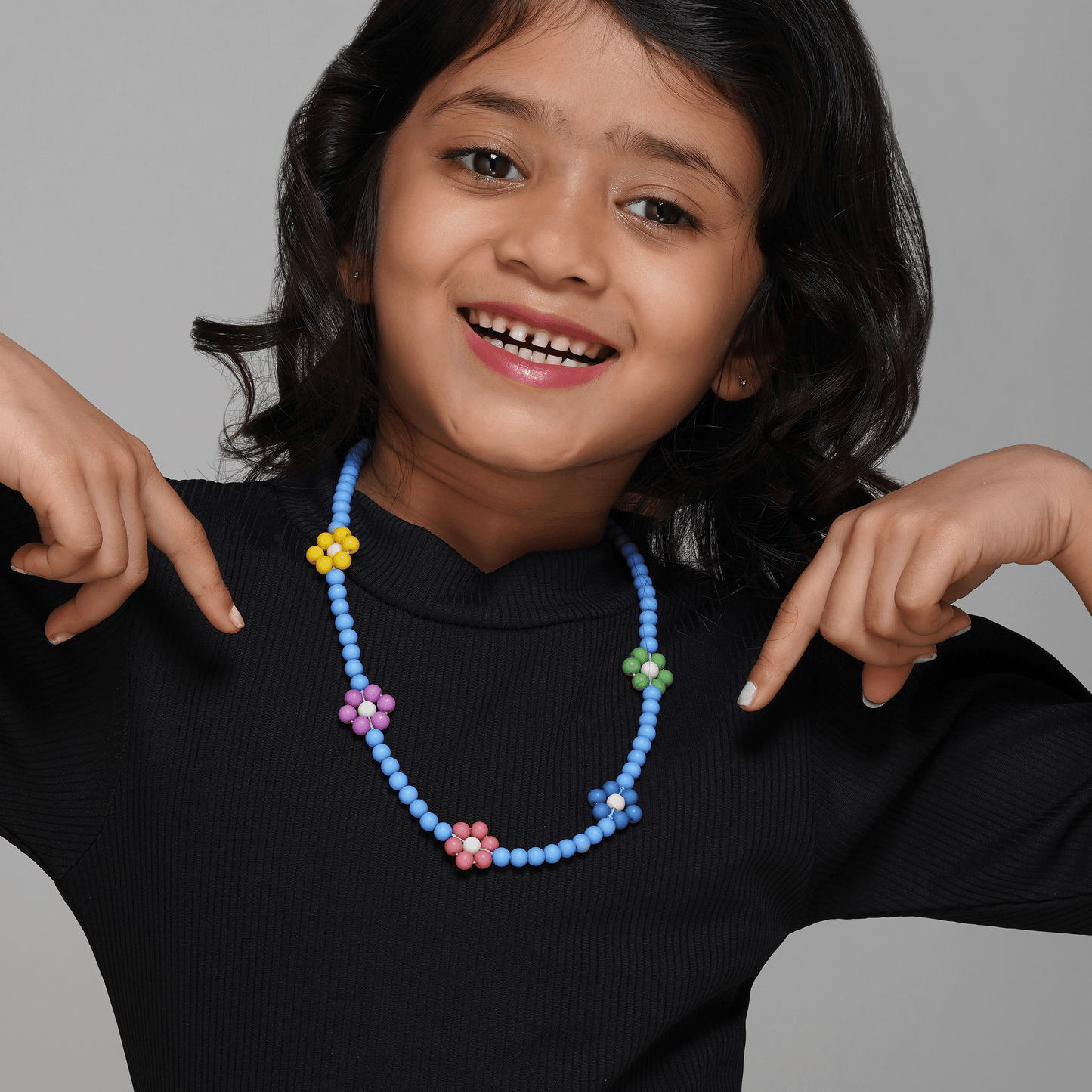 Party Necklace With Bag