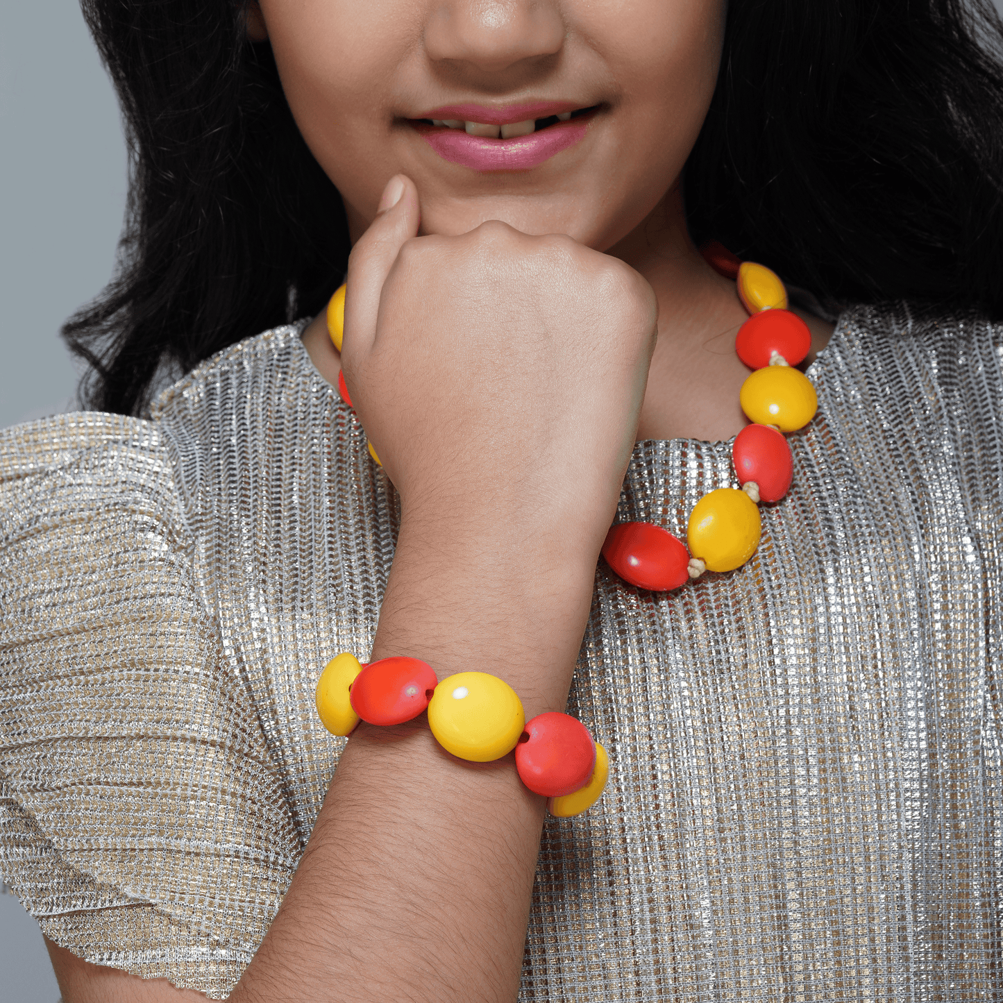 Two-Tone Oval Bead Necklace