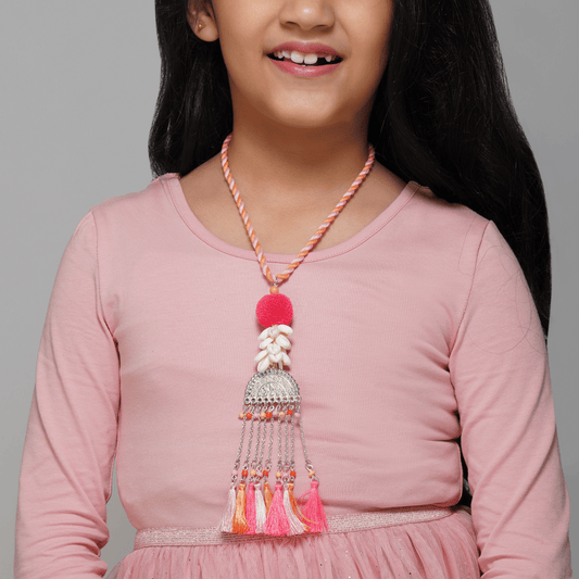 The Shell Pom Necklace