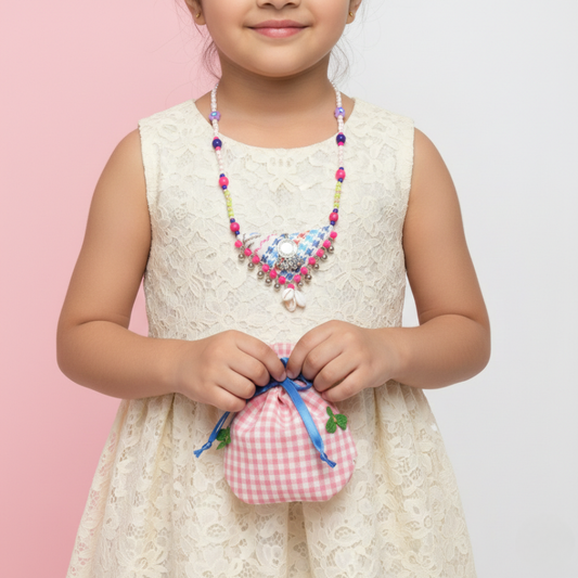 Beaded Triangle Necklace With Bag