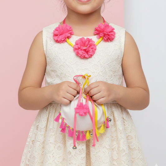 Floral Statement Necklace With Bag