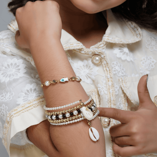 Seashell Charm Beaded Bracelet Set